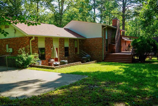 8901 Dawn Drive, Mabelvale, AR 72103