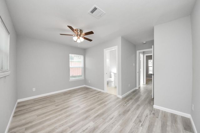 10507 Royal Oaks Drive, Houston, TX 77016