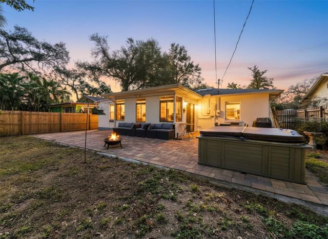 546 NORFOLK STREET, Dunedin, FL 34698