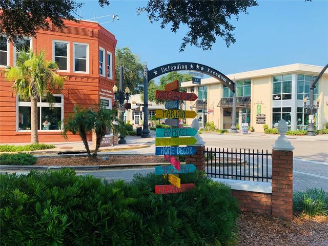 546 NORFOLK STREET, Dunedin, FL 34698