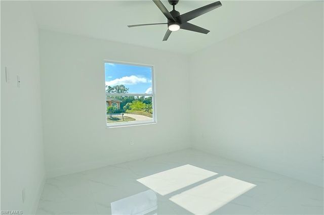 3814 17TH ST W, Lehigh Acres, FL 33971