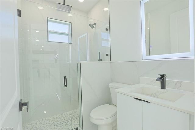 3814 17TH ST W, Lehigh Acres, FL 33971