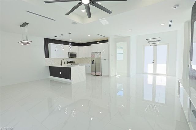 3814 17TH ST W, Lehigh Acres, FL 33971