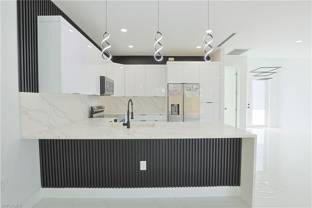 3814 17TH ST W, Lehigh Acres, FL 33971