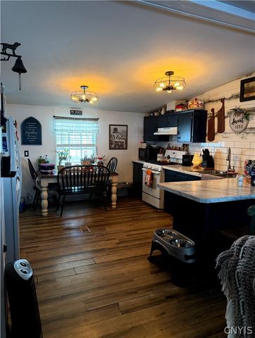 2314 California Road, Vienna, NY 13316