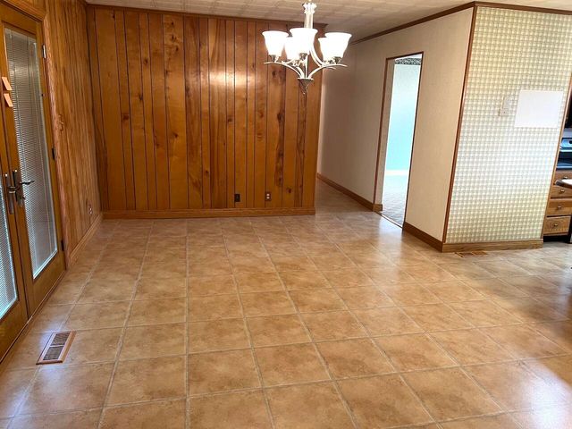9480 N Country Club Road 9480 N Country Club Road, Piqua, OH 45356