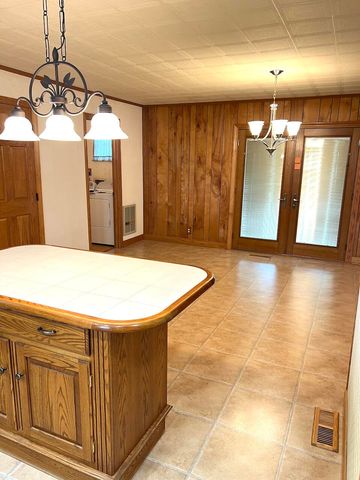 9480 N Country Club Road 9480 N Country Club Road, Piqua, OH 45356