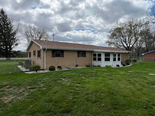 9480 N Country Club Road 9480 N Country Club Road, Piqua, OH 45356