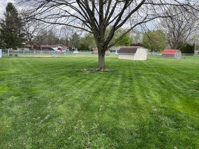 9480 N Country Club Road 9480 N Country Club Road, Piqua, OH 45356