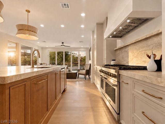 3091 Red Springs Drive, Las Vegas, NV 89135
