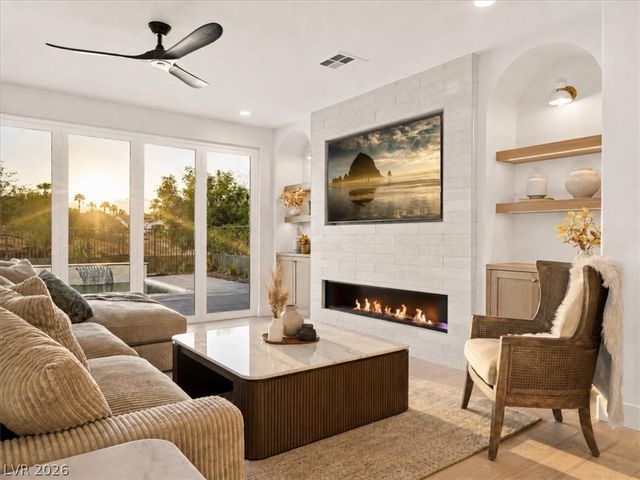 3091 Red Springs Drive, Las Vegas, NV 89135