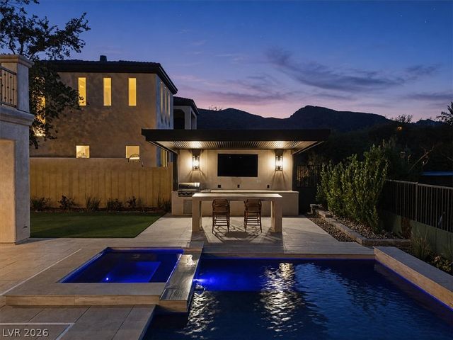 3091 Red Springs Drive, Las Vegas, NV 89135