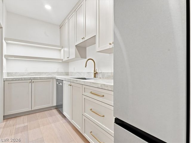 3091 Red Springs Drive, Las Vegas, NV 89135