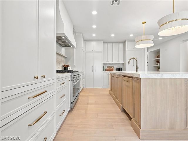 3091 Red Springs Drive, Las Vegas, NV 89135