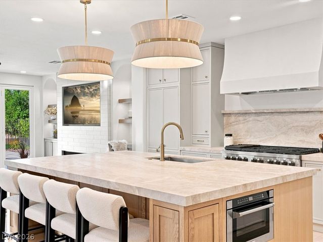 3091 Red Springs Drive, Las Vegas, NV 89135