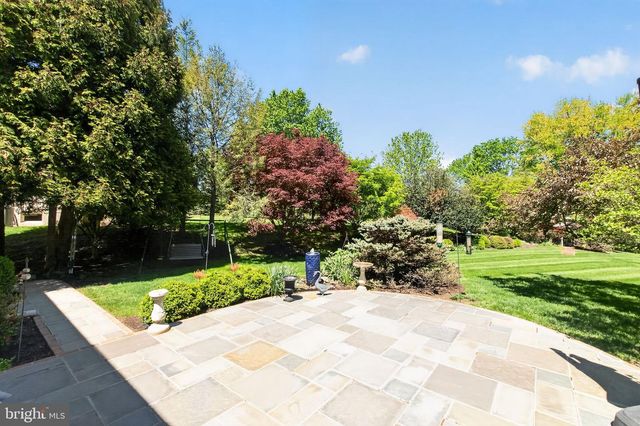 1831 GLENWOLD DR, Paoli, PA 19301