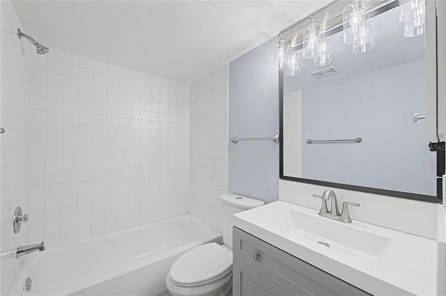 800 COVE CAY DRIVE 5G, Clearwater, FL 33760