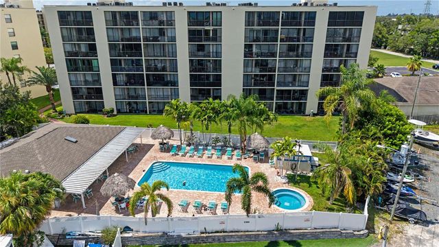 800 COVE CAY DRIVE 5G, Clearwater, FL 33760
