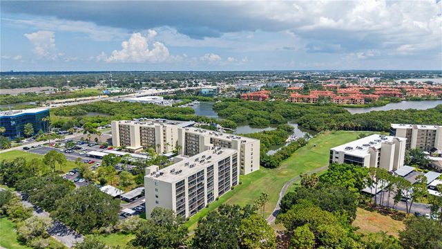 800 COVE CAY DRIVE 5G, Clearwater, FL 33760