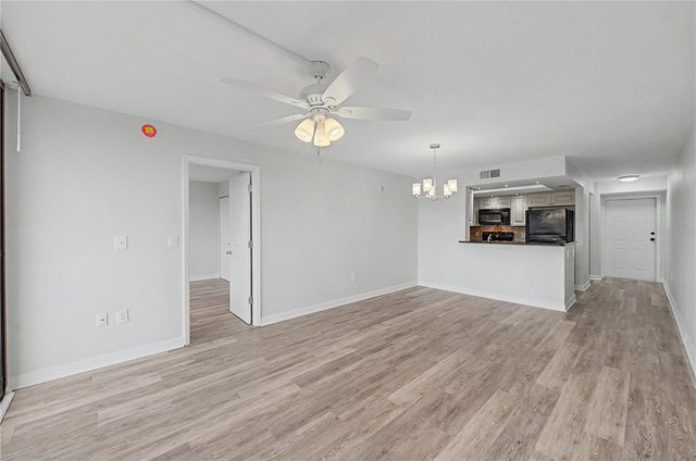 800 COVE CAY DRIVE 5G, Clearwater, FL 33760