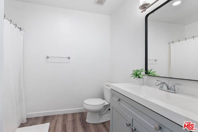 14807 Condon Avenue 213, Lawndale, CA 90260