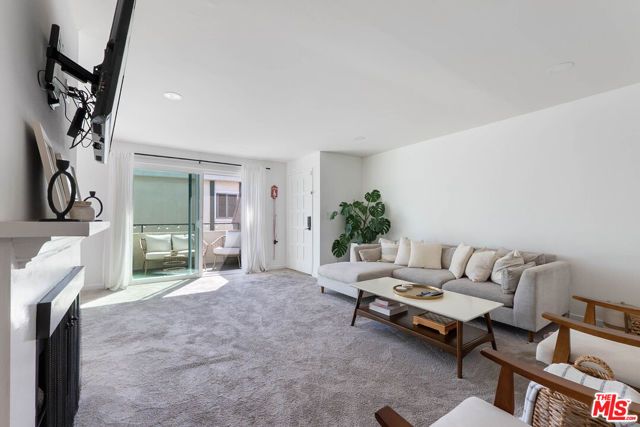 14807 Condon Avenue 213, Lawndale, CA 90260