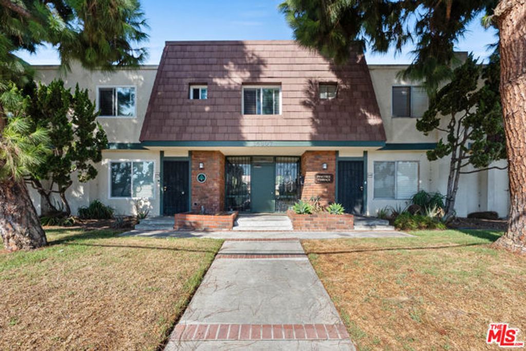 14807 Condon Avenue 213, Lawndale, CA 90260