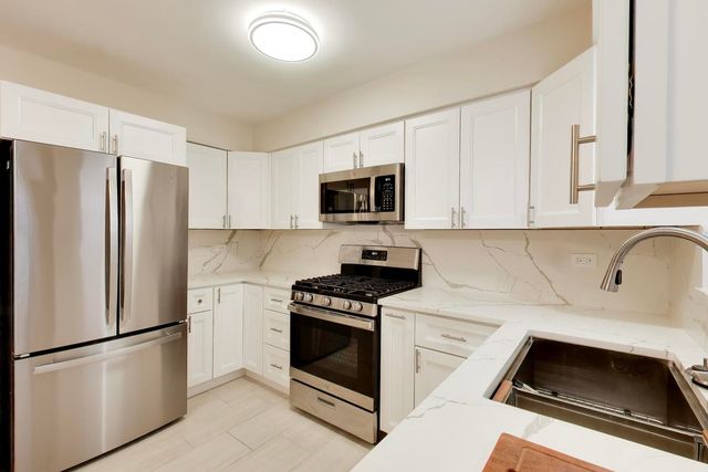 8212 W Walsh Lane 1, River Grove, IL 60171