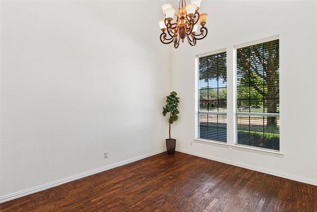 9823 Carriage Hill Lane, Frisco, TX 75035