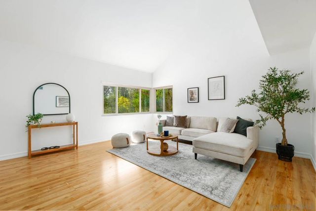 15625 Paymogo, San Diego, CA 92129