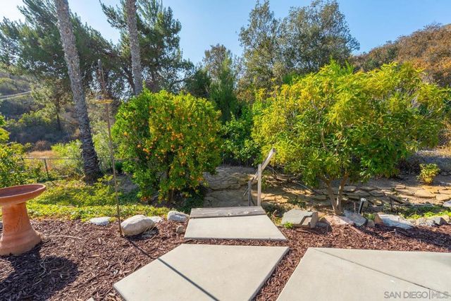 15625 Paymogo, San Diego, CA 92129