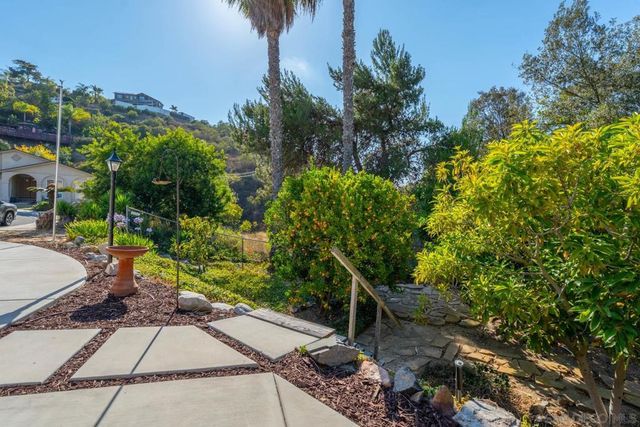15625 Paymogo, San Diego, CA 92129