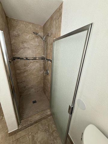 501 Rotan Ave, Madera, CA 93637