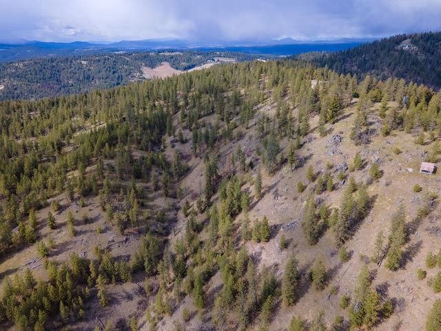 16510 N Abigail Ln, Spokane, WA 99208