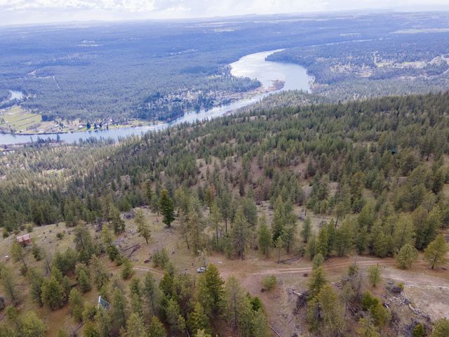 16510 N Abigail Ln, Spokane, WA 99208