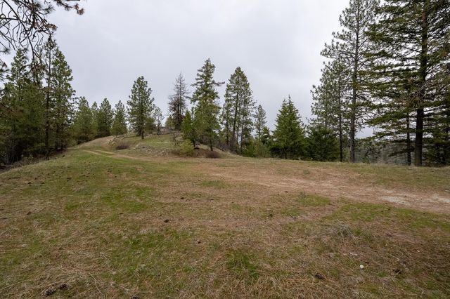 16510 N Abigail Ln, Spokane, WA 99208