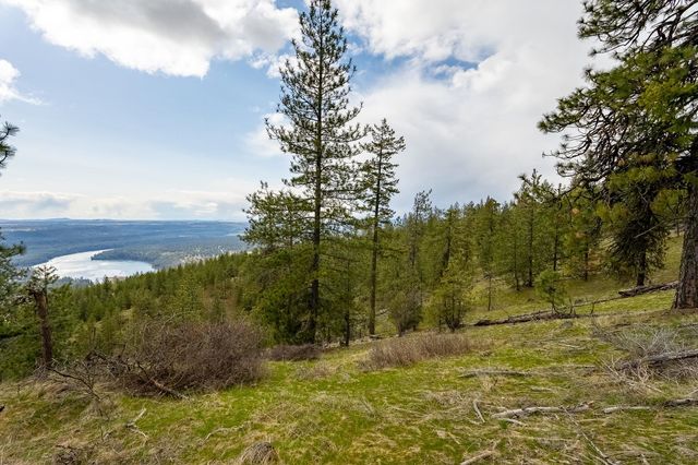 16510 N Abigail Ln, Spokane, WA 99208