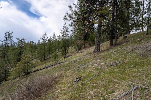 16510 N Abigail Ln, Spokane, WA 99208