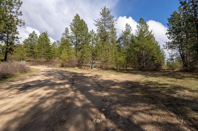 16510 N Abigail Ln, Spokane, WA 99208