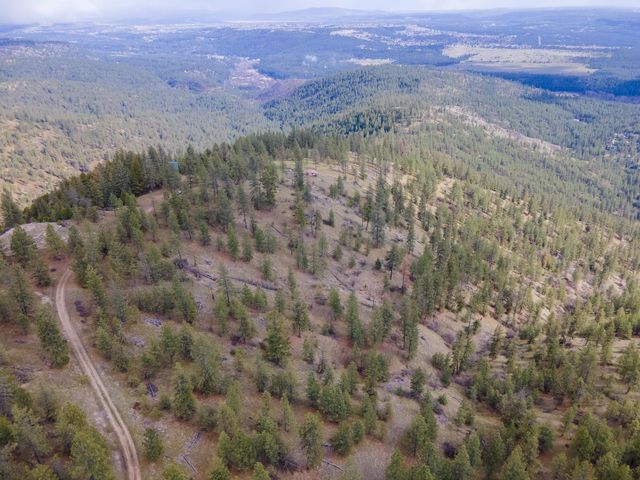 16510 N Abigail Ln, Spokane, WA 99208