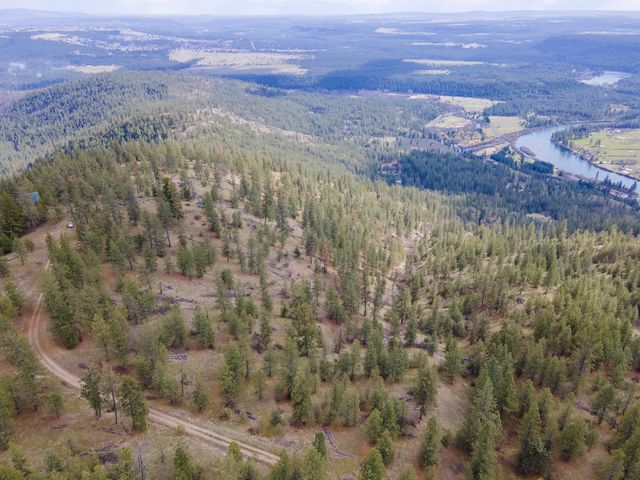 16510 N Abigail Ln, Spokane, WA 99208