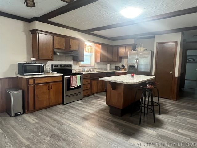 109435 S 4154 Road, Checotah, OK 74426