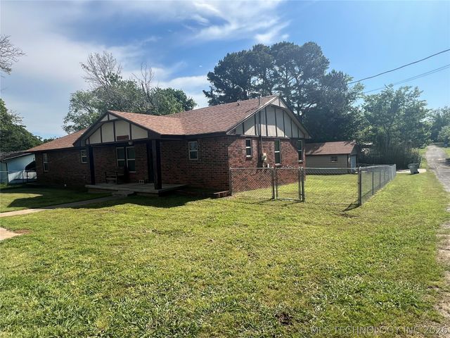109435 S 4154 Road, Checotah, OK 74426