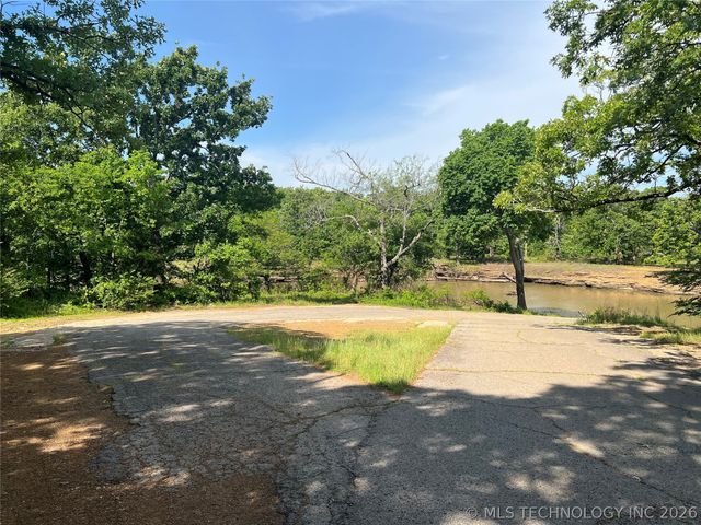 109435 S 4154 Road, Checotah, OK 74426