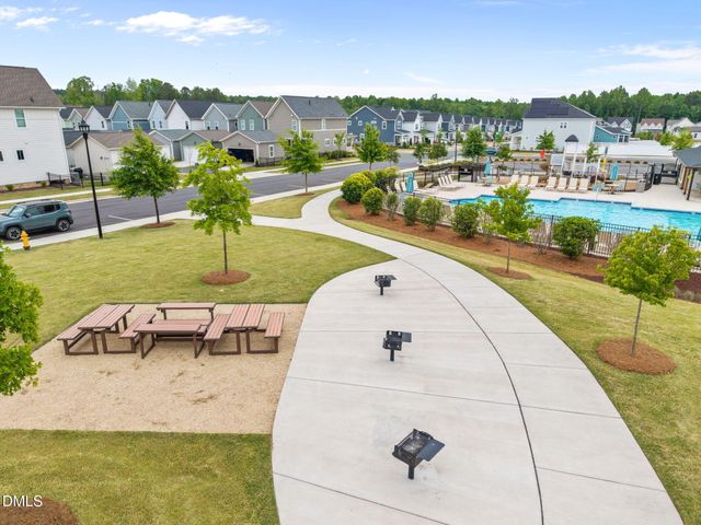 1576 Piney Falls Drive, Wendell, NC 27591