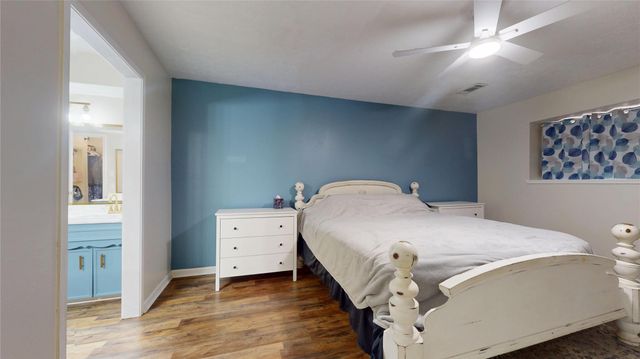 8103 Wycomb Drive, Houston, TX 77070