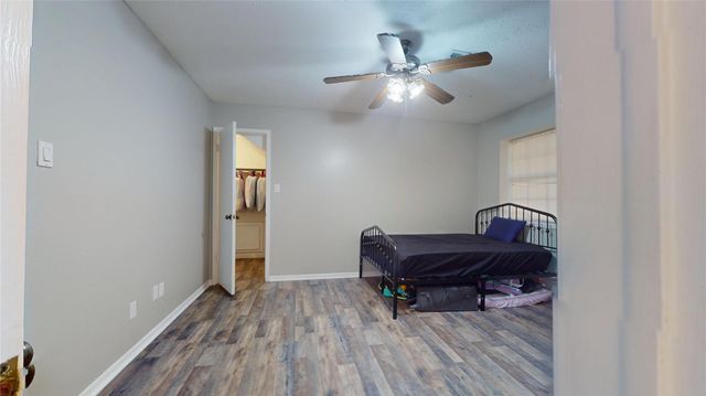 8103 Wycomb Drive, Houston, TX 77070