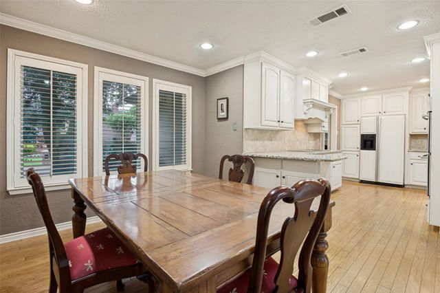 1411 Clubview Court, Arlington, TX 76013
