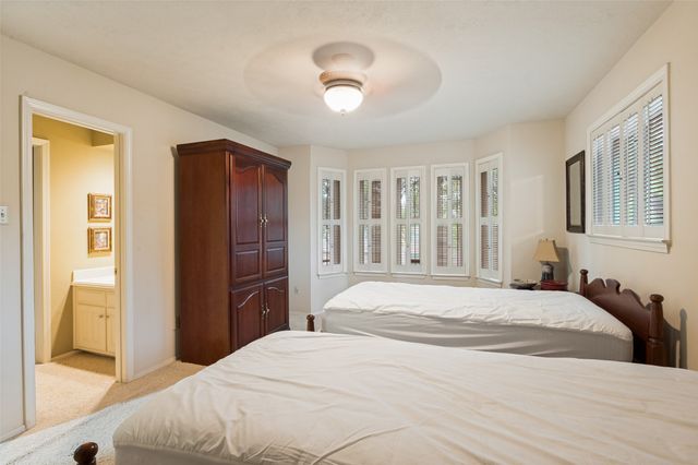 1411 Clubview Court, Arlington, TX 76013