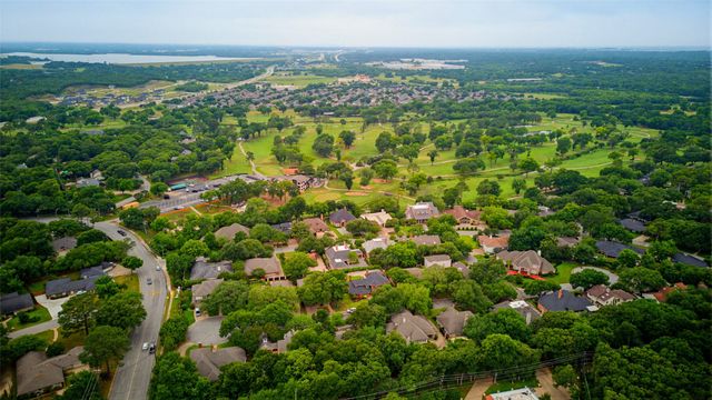 1411 Clubview Court, Arlington, TX 76013